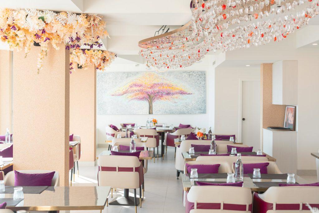 Fine Dining with a Capacity of 85+ Guests and a Waterview.